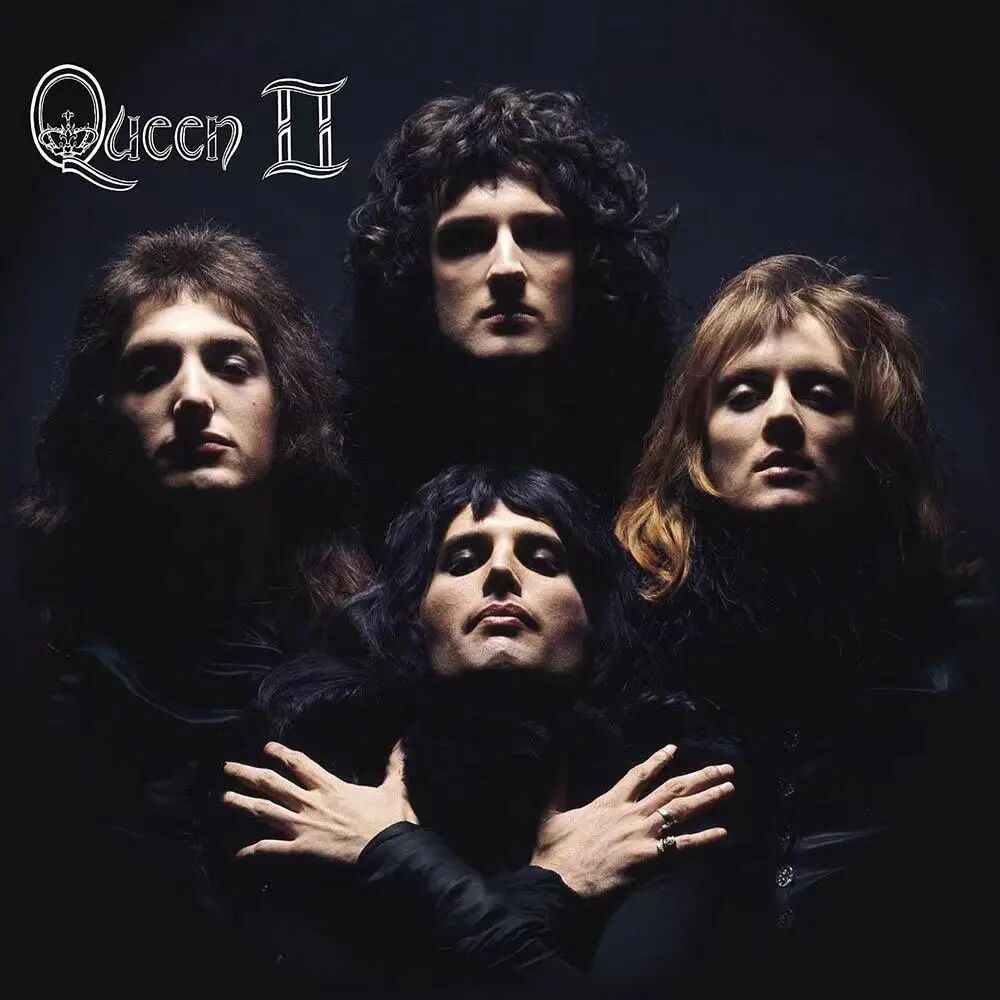 同年11月,第三张专辑《sheer heart attack》发行,《killer queen》