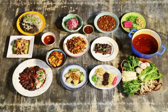 《吃喝玩乐大搜索》联合" 喂饭" 特邀 中国烹饪大师牛金生先生 为