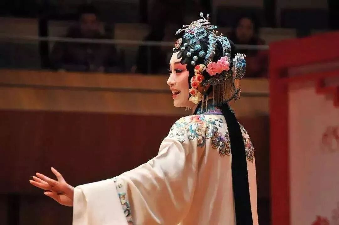 胡沈颖名师工作室-之江汇教育广场