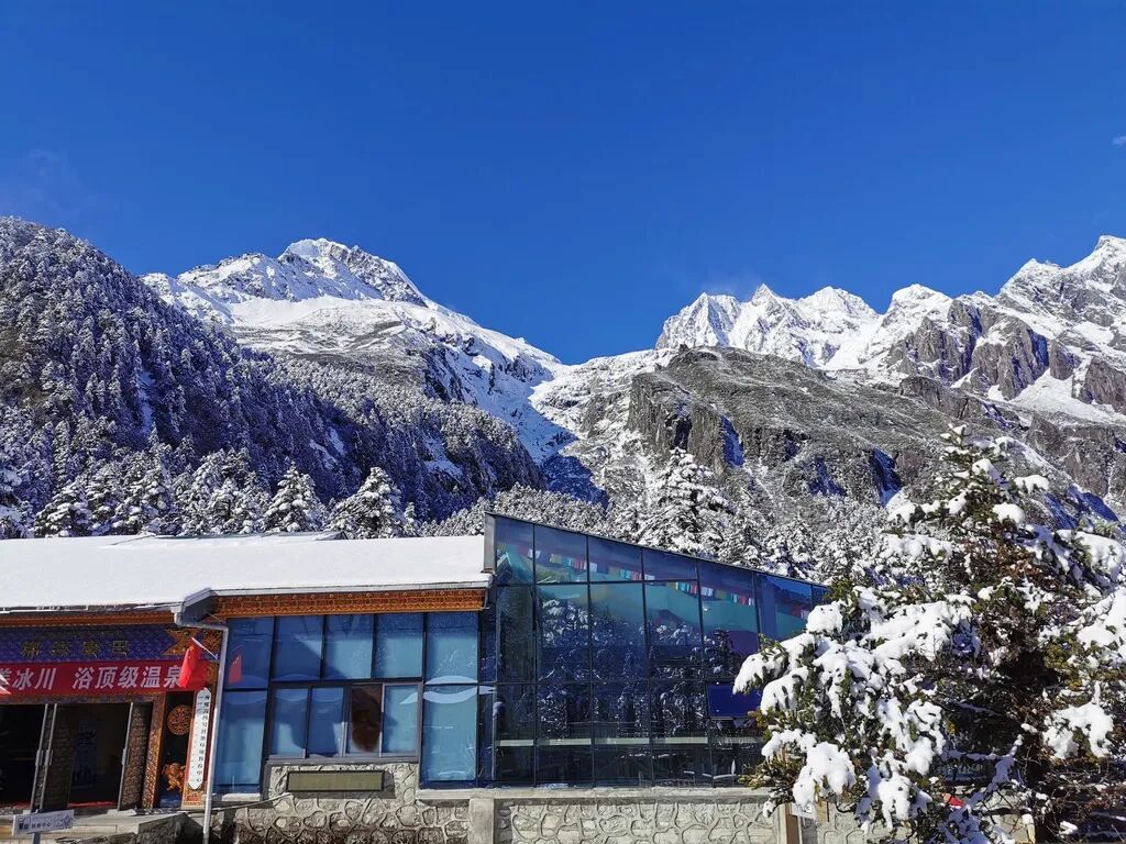 甘孜州旅游景点_甘孜自治州景点_四川省甘孜藏族自治州景点