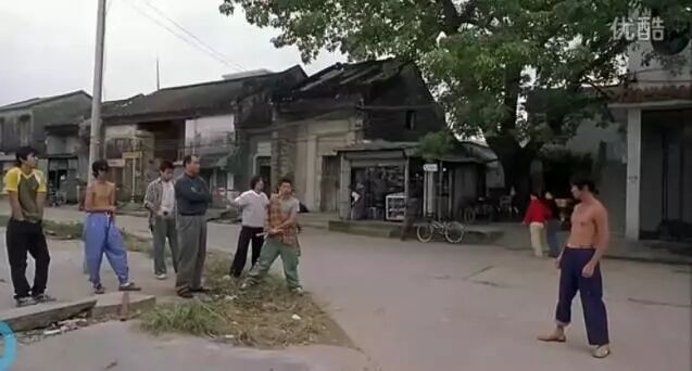 电影《少林足球》剧照▲