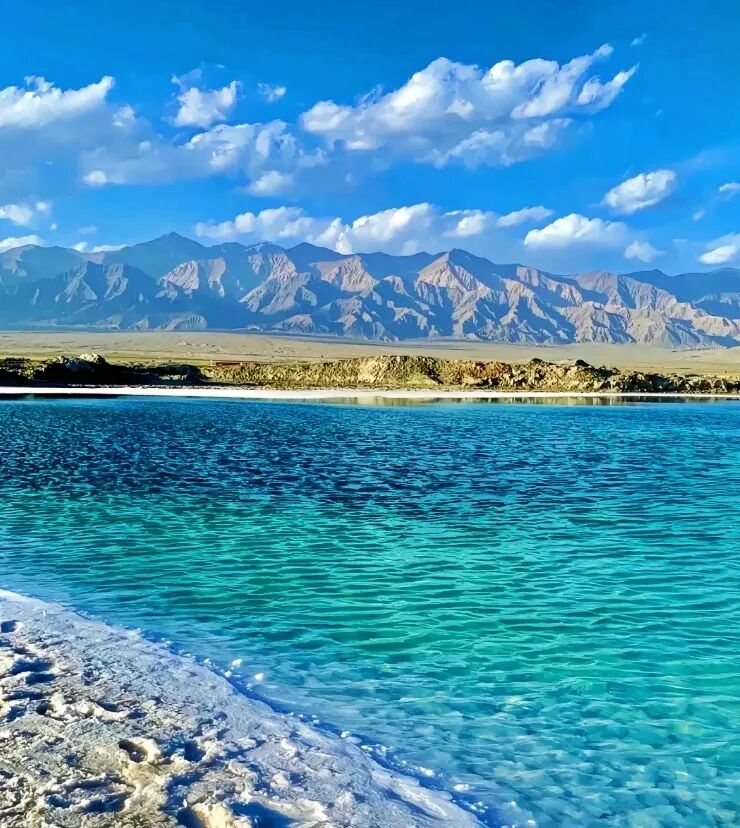 穿藏服打卡青海湖,还能露营看日出和星空