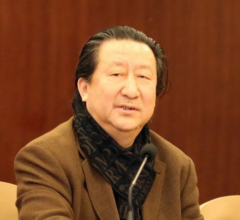 杨晓阳杨晓阳  全国政协委员  中国美术家协会副主席  中国国家画院原院长