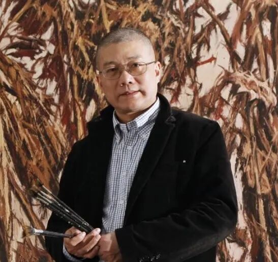 许江.全国政协委员  中国文联副主席  中国美术家协会副主席  中国美术学院院长