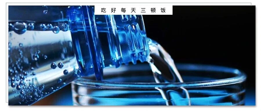 伏天里肾结石高发，这张科学饮水时间表，请收藏！