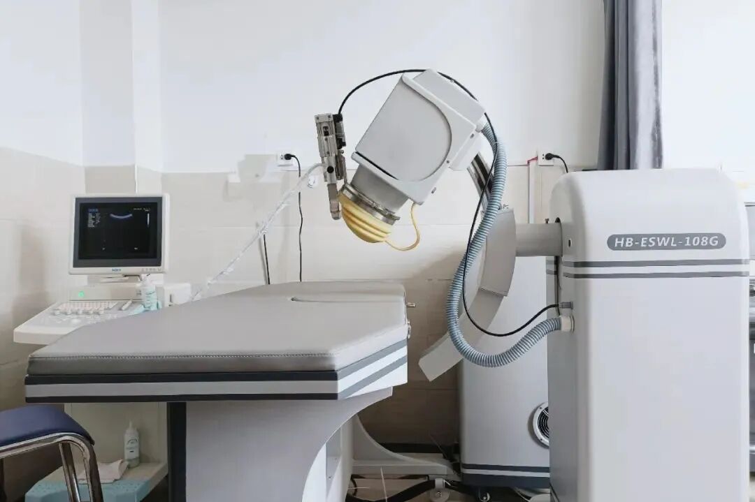 体外碎石b超怎么定位泌尿系统结石患者的福音——我院引进新一代B超定位体外冲击波碎石机_https://www.jmylbn.com_新闻资讯_第3张