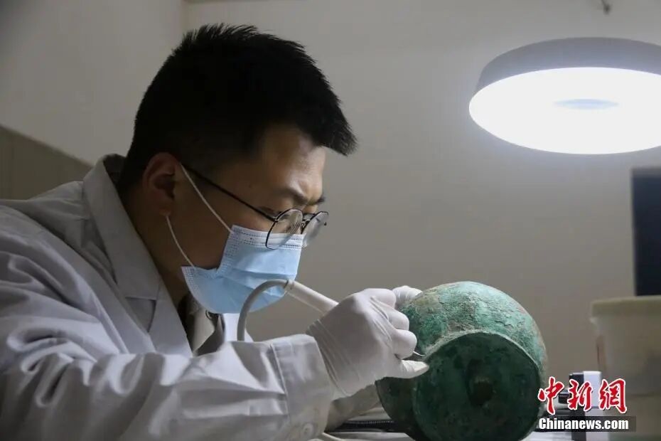 敦煌博物馆金属文物修复