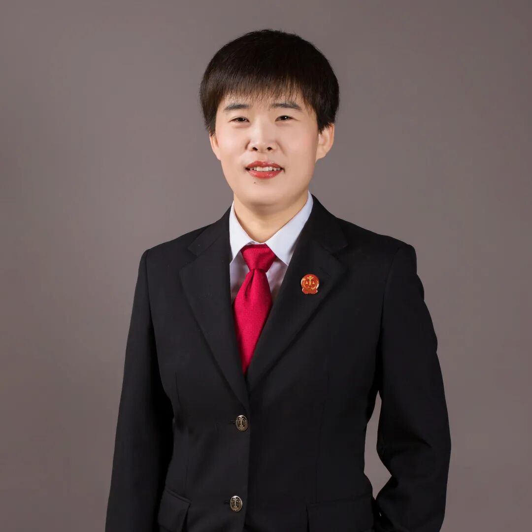 民事审判庭庭长、员额法官 贾琪我理解的“能动司法”是智慧司法，至少有