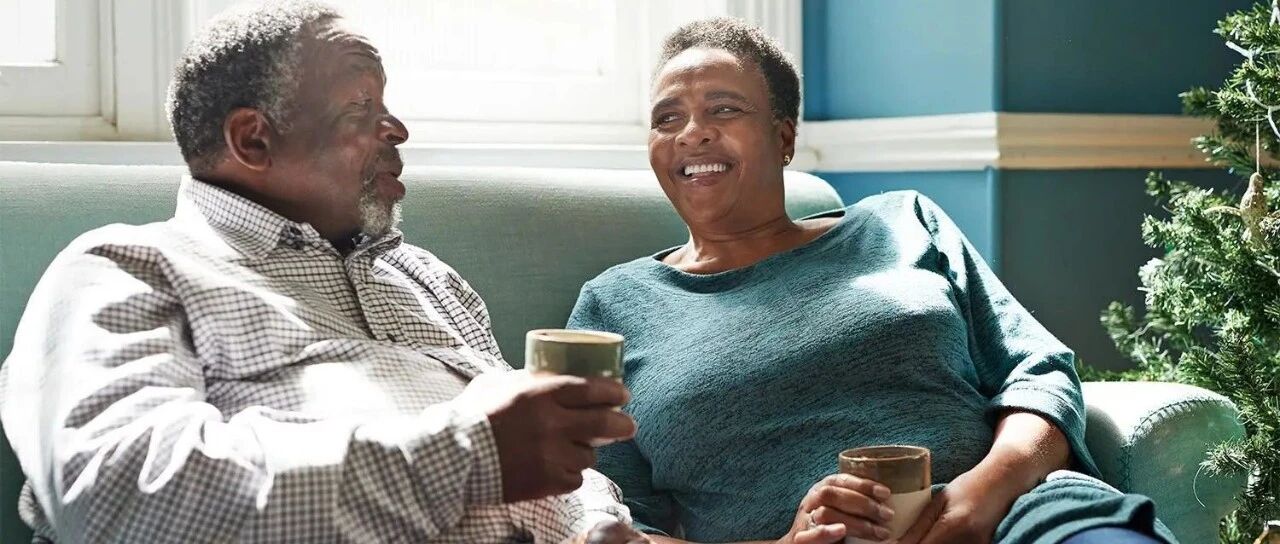 有一个好的倾听者可以改善你的大脑健康