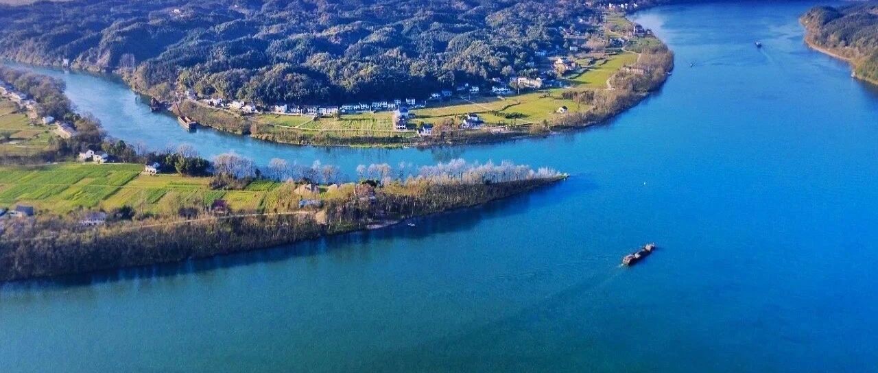 《向往的生活5》最新取景地曝光!现实版“桃花”真迹，山水如画美食遍地，来了就不想