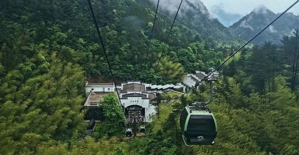 比莫幹山更仙！高鐵1.5h直達雲端秘境，800米山巔泡湯，日觀雲海夜追星辰，現在去人少景最美！ 旅遊 第49張