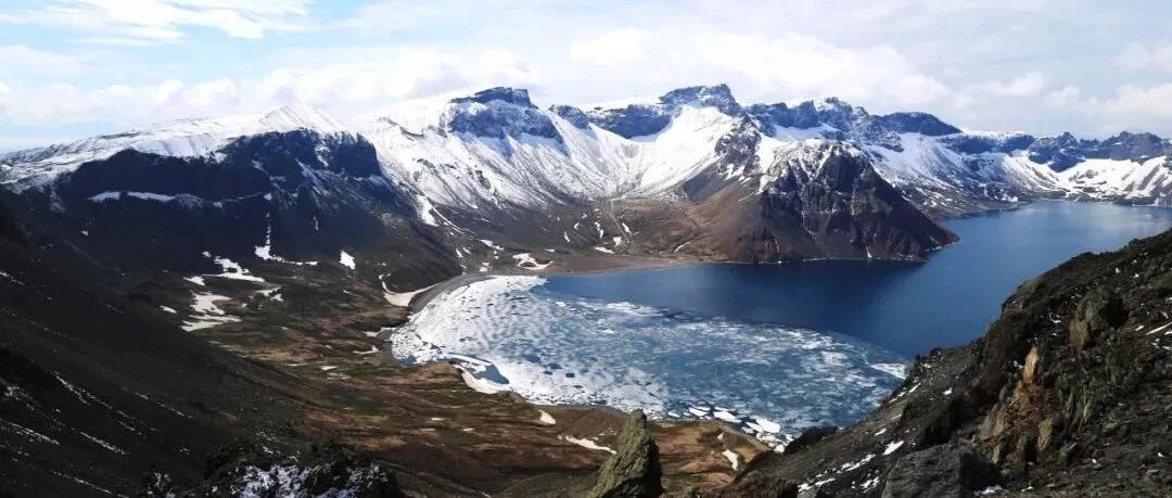美到不像人间！凭实力惊艳外媒，最梦幻的雪域，最纯净的山水，世界旅行者的“此生必去”！