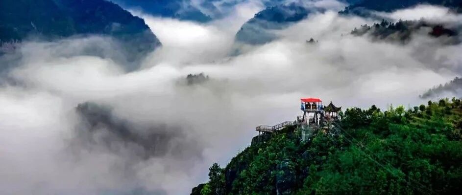 这条铁路即将通往鲜有人知的极致秘境！私藏无数4A级风景，浙南以南的800米“云端之城”即将大火！