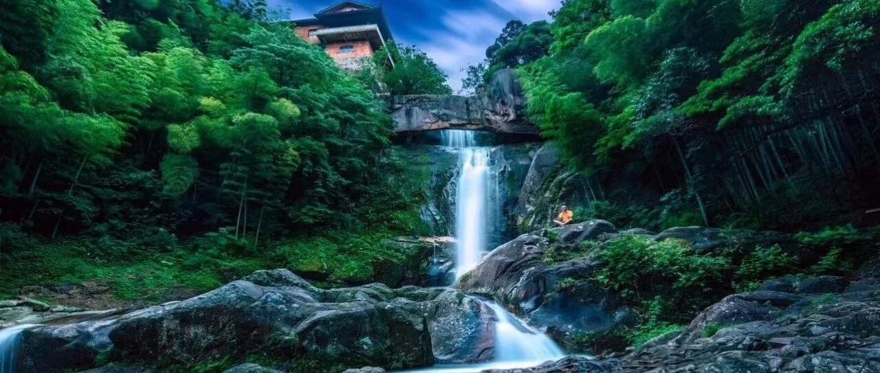 高铁2h睡进千年古刹旁的禅修清净美居！低调小众避暑又避世，耗资2亿打造，自带高颜值的露天泳池