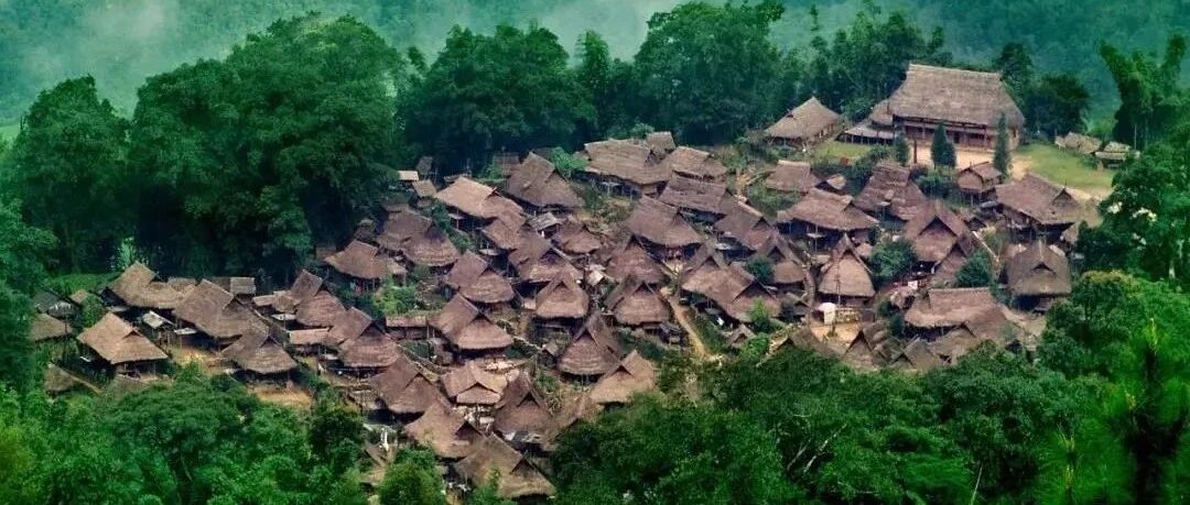 痛心！“中国最后一个原始部落”被大火烧毁，还有多少个翁丁古寨在消失...