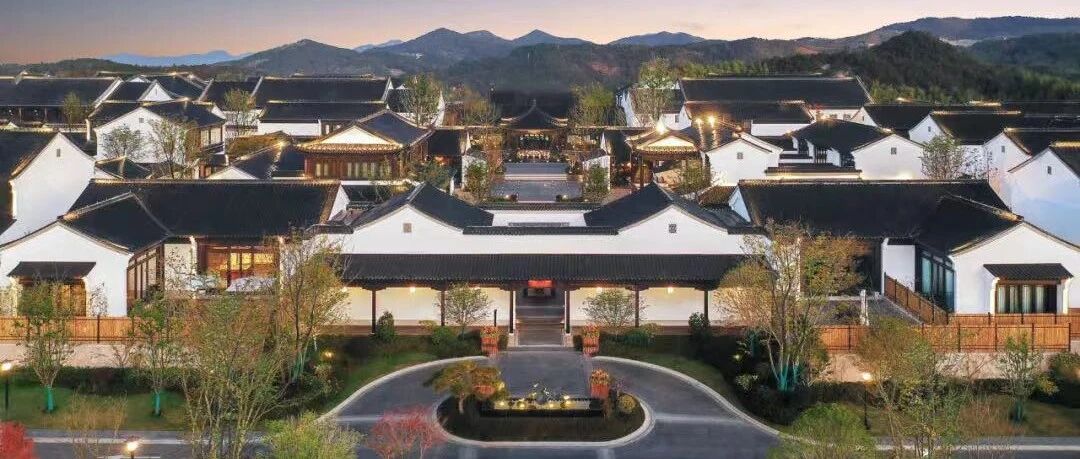 独家首发！中国大陆第一家星野酒店终于来了，一半山水一半禅，此生必睡酒店传奇！
