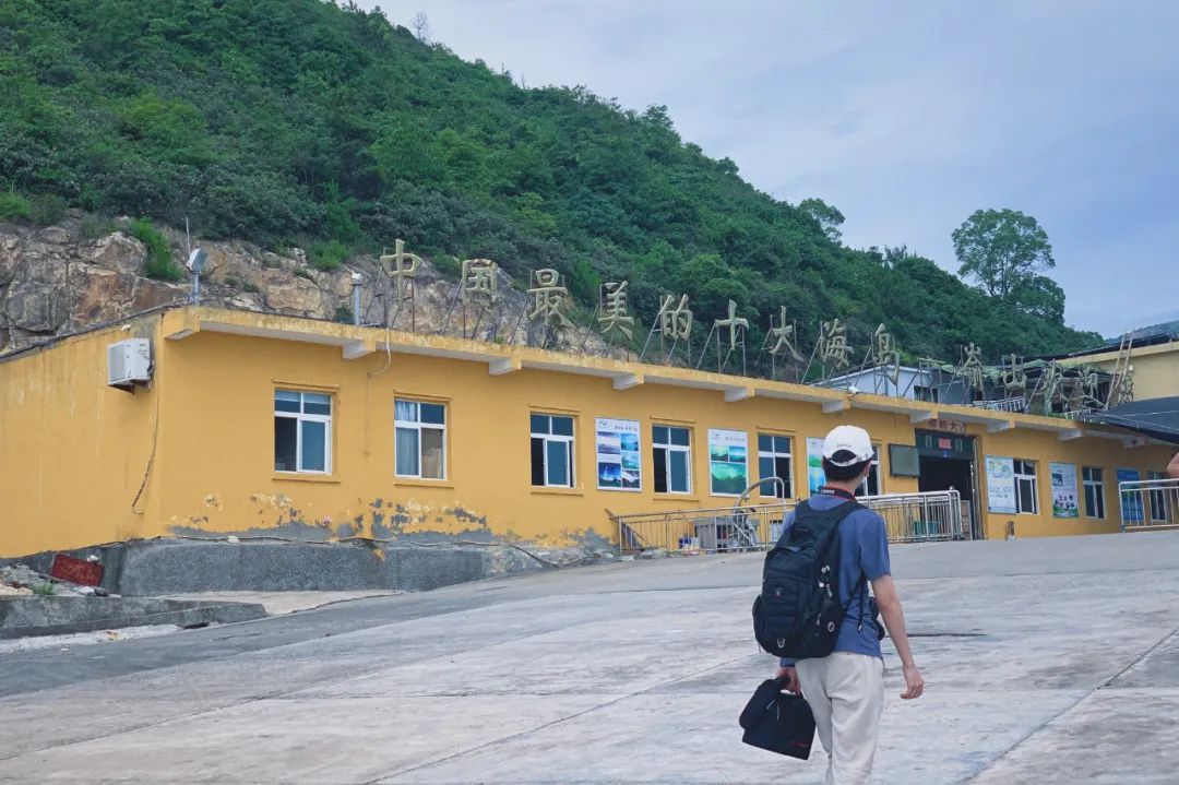 國內有座秘境海島，一到夏天美成呼倫貝爾！萬畝海上大草原，美哭了卻鮮有人知 旅遊 第8張