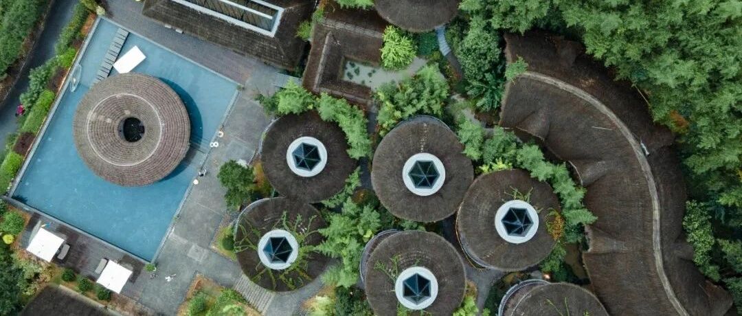 高铁0.5h直达！火爆朋友圈的野奢“巴厘岛”，住进星空顶梦幻蘑菇屋，绿野仙踪超好拍~