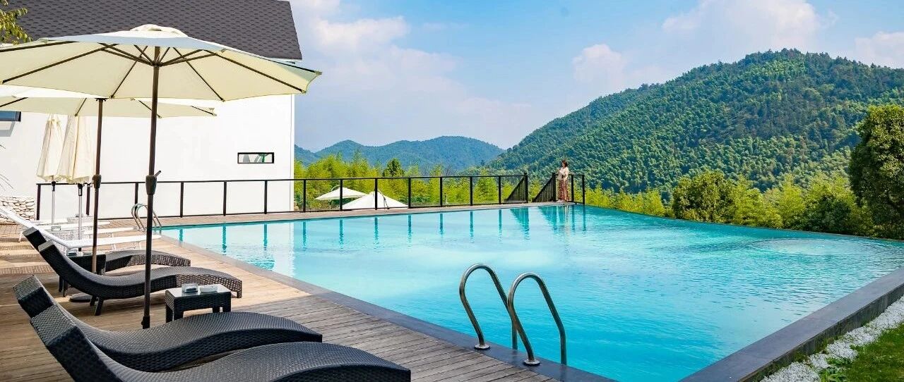 高铁0.5h直达杭州最美县城！半山腰悬浮美宿，loft房山林露台，躺看崖边日出星空！