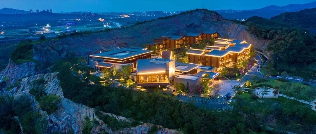 又一重磅酒店惊艳亮相！隐于半山腰无敌视野，坐拥“矿”世桃源，江浙沪一站式度假首选！