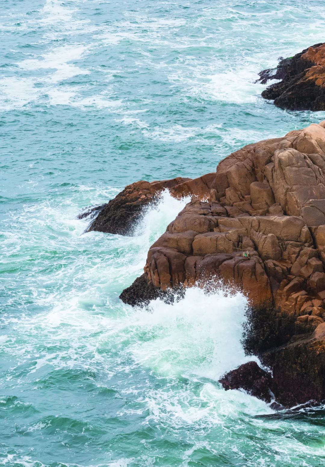 不是馬爾蒂夫，不是薄荷島，這座今夏超仙的海島就在國內！人少景美，海鮮好吃到上頭 旅遊 第62張