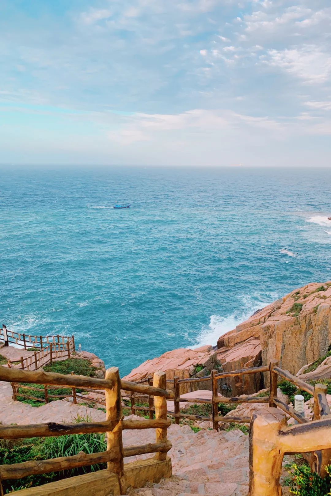 不是馬爾蒂夫，不是薄荷島，這座今夏超仙的海島就在國內！人少景美，海鮮好吃到上頭 旅遊 第43張