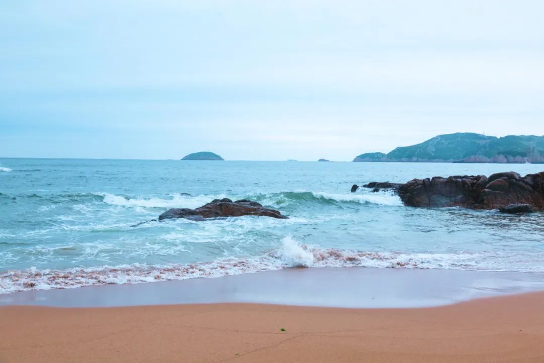 不是馬爾蒂夫，不是薄荷島，這座今夏超仙的海島就在國內！人少景美，海鮮好吃到上頭 旅遊 第8張