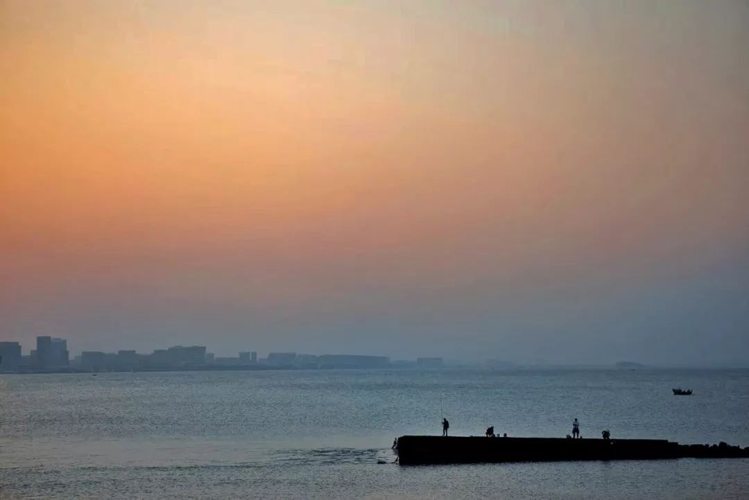 去海邊吧！25°暖風趕海逐浪，我在南方海上的小白屋實現海鮮自由啦！ 旅遊 第10張