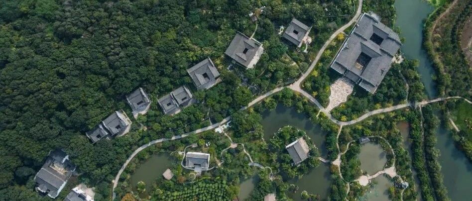 首发！历时5年斥资1.5亿，打造50000㎡隐世秘境，乘船入住坐拥山川湖泊，江浙沪1h直达