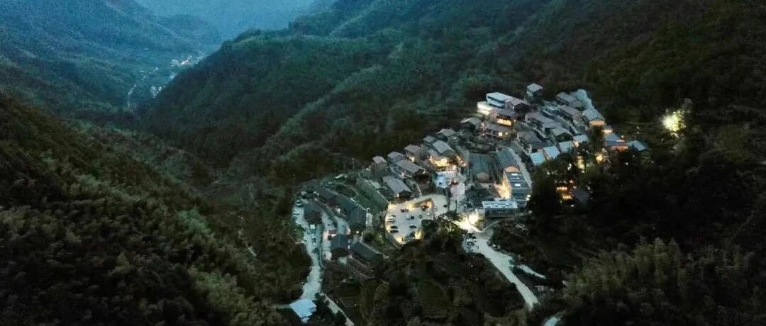 贩卖山里的时光！5年半铸成山居“天花板”，150000多块石头垒砌云雾里的乌托邦～