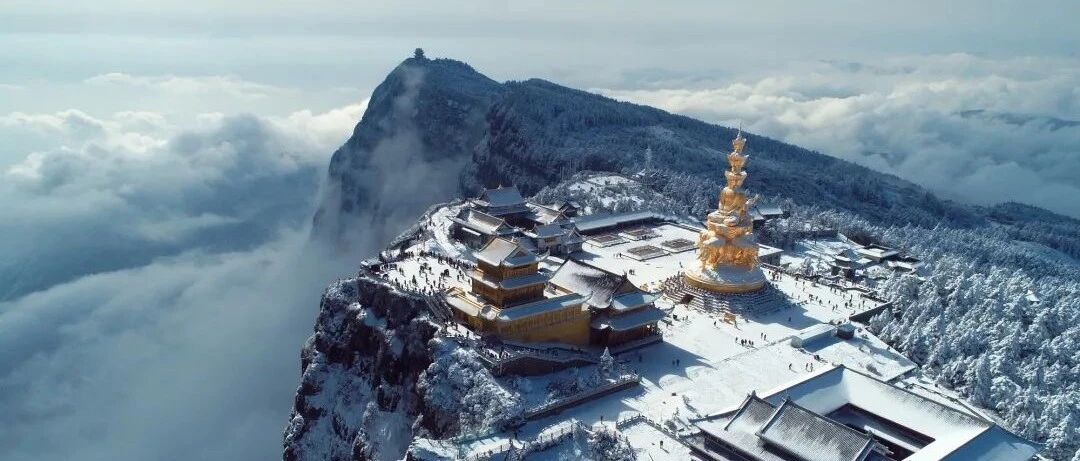 四川这座小城又火了！睁眼就是世界级美景，人少景美物价超低，冬天才是最佳打卡时机！