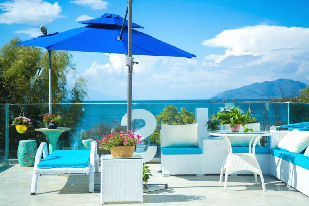 坐擁超美海景的地中海風藍白房子，帶你秒穿至希臘拍小清新美照，泳池露台開趴 旅行 第16張