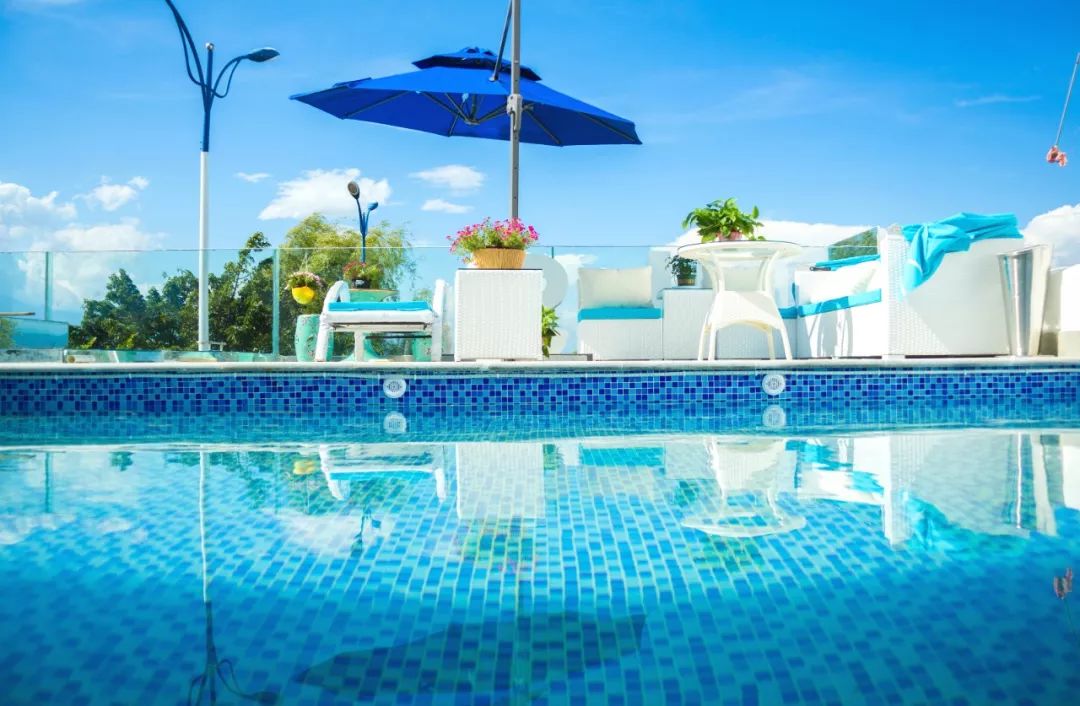 坐擁超美海景的地中海風藍白房子，帶你秒穿至希臘拍小清新美照，泳池露台開趴 旅行 第15張