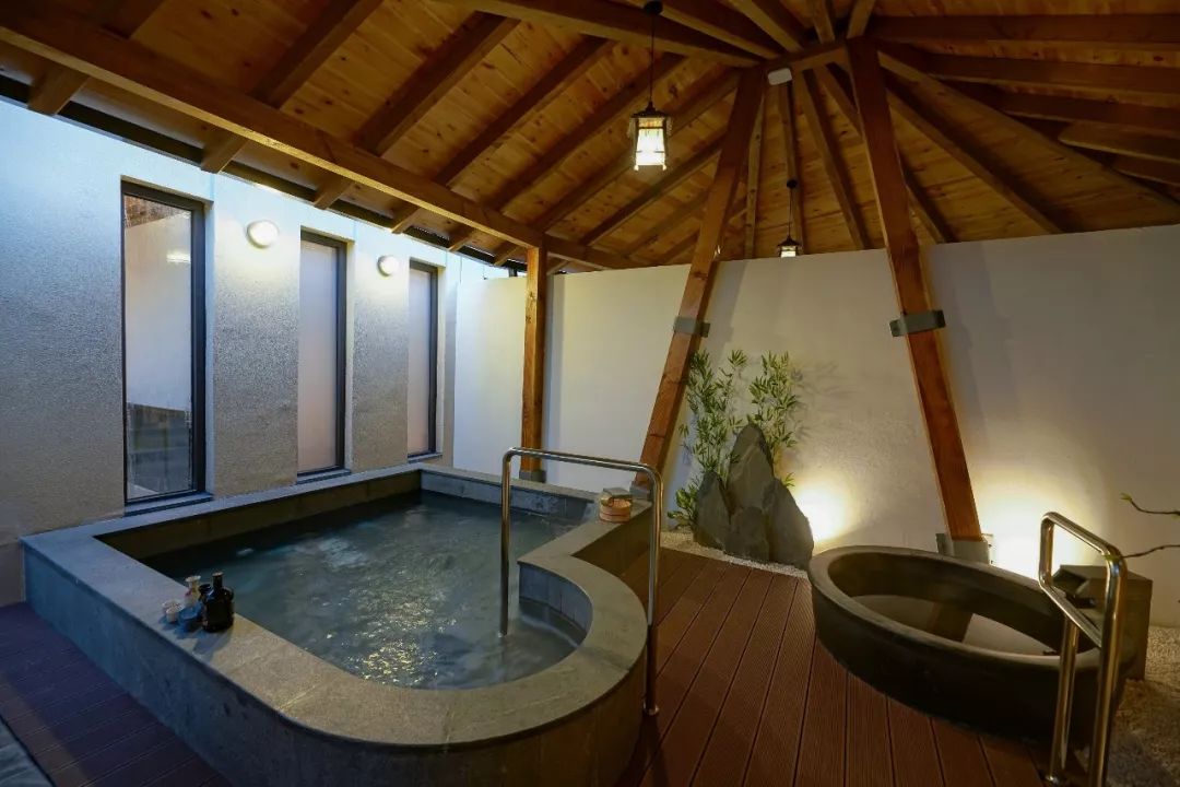 不必遠赴箱根，莫幹山就有純日式泡湯！室內和半露天風呂，享一泊二食、拍日系寫真！ 未分類 第42張