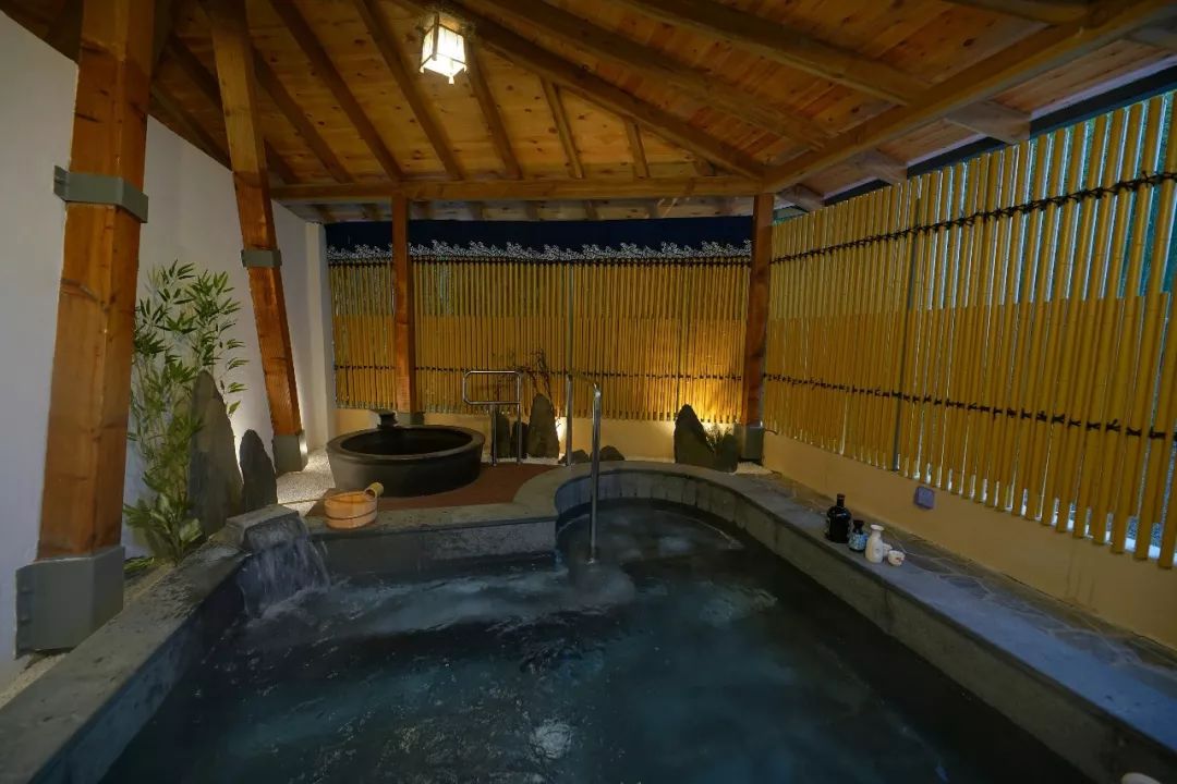 不必遠赴箱根，莫幹山就有純日式泡湯！室內和半露天風呂，享一泊二食、拍日系寫真！ 未分類 第47張