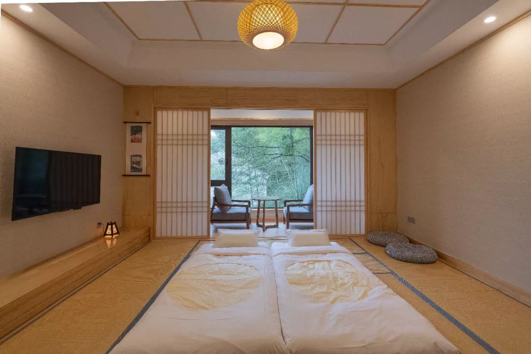 不必遠赴箱根，莫幹山就有純日式泡湯！室內和半露天風呂，享一泊二食、拍日系寫真！ 未分類 第27張