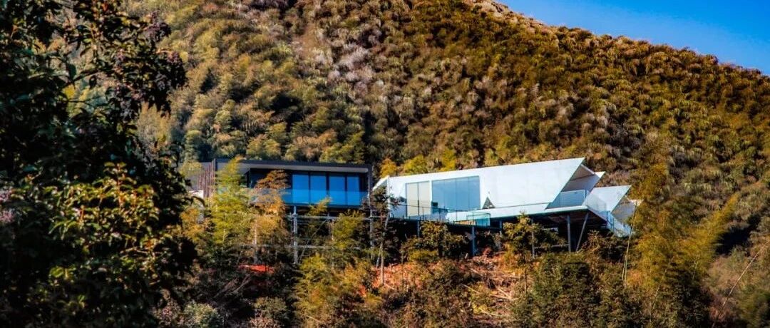 独家首发！全国首家可移动“外星球方舱屋”，躺下是宇宙浩渺，醒来是云海翻涌，开年必睡！