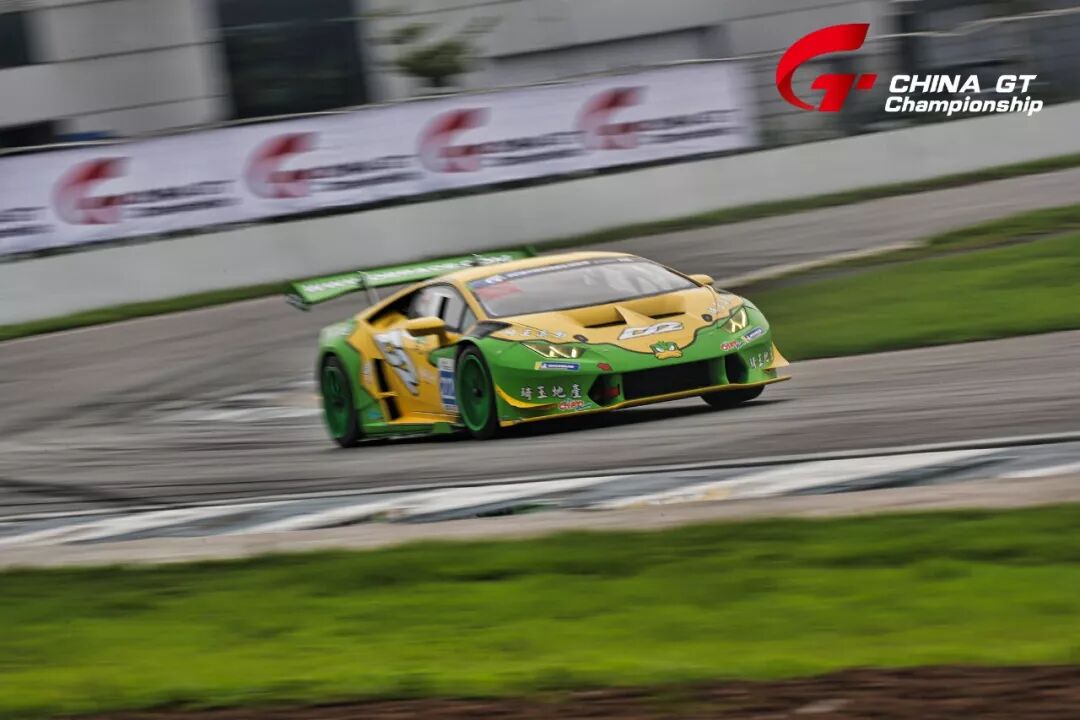 超车大戏轮番上演 China GT超燃北京站引爆激情
