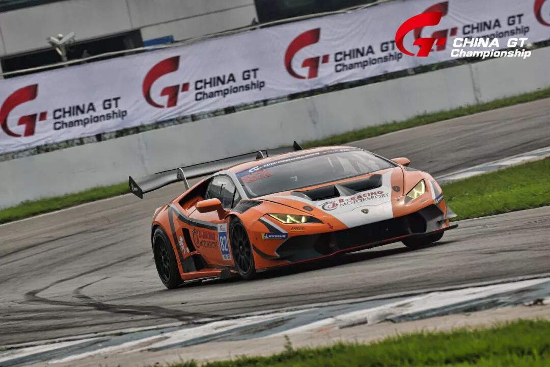超车大戏轮番上演 China GT超燃北京站引爆激情