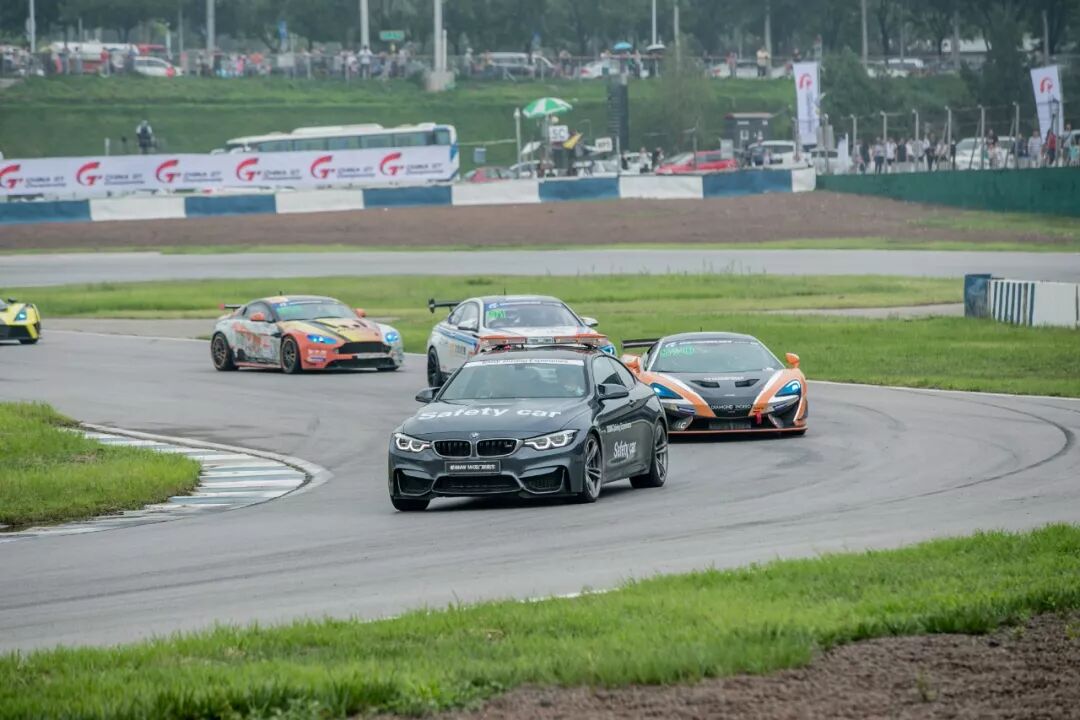 超车大戏轮番上演 China GT超燃北京站引爆激情