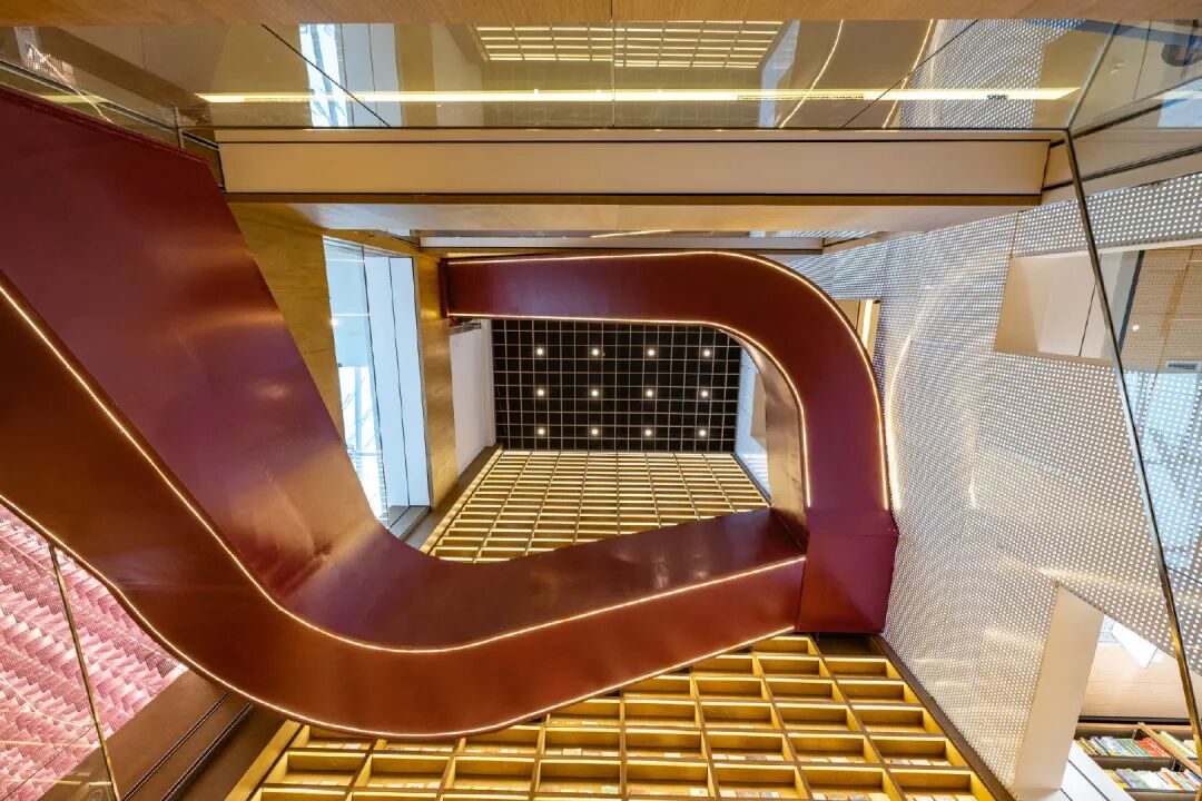 ҮҮ����˵����ѧ֮�������ᣬ�Ͼ��˶����ű��飿