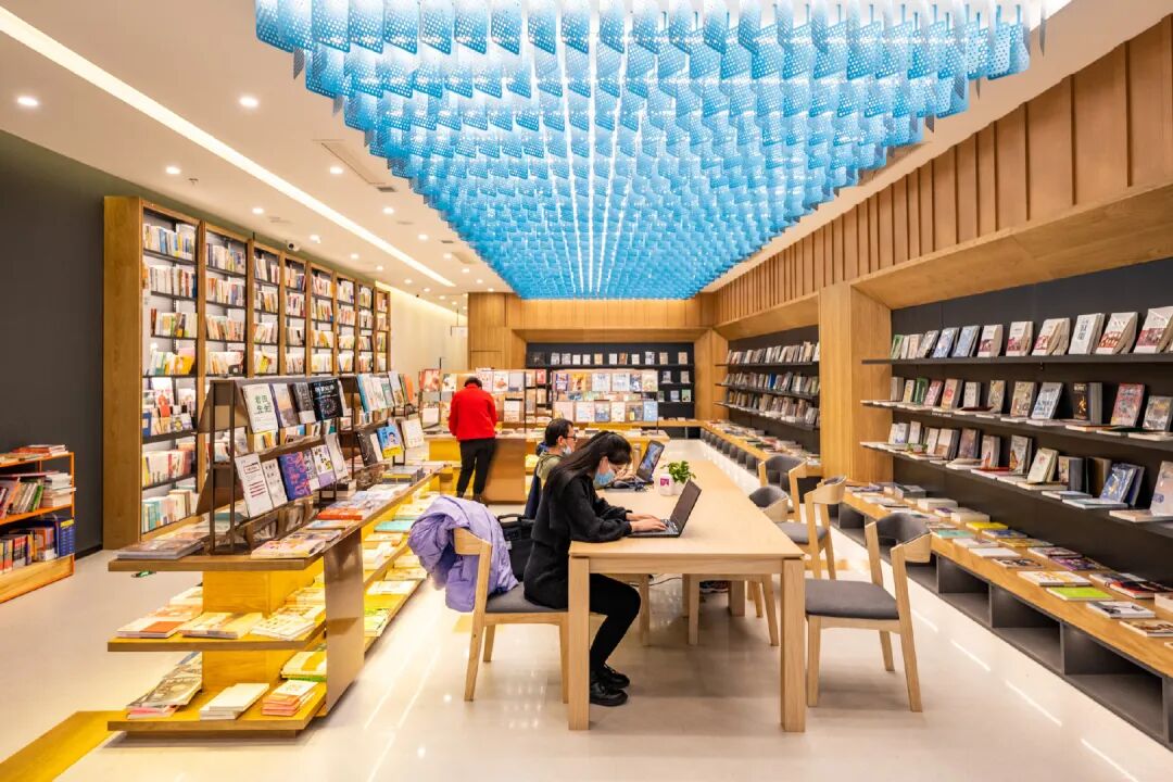 ҮҮ����˵����ѧ֮�������ᣬ�Ͼ��˶����ű��飿