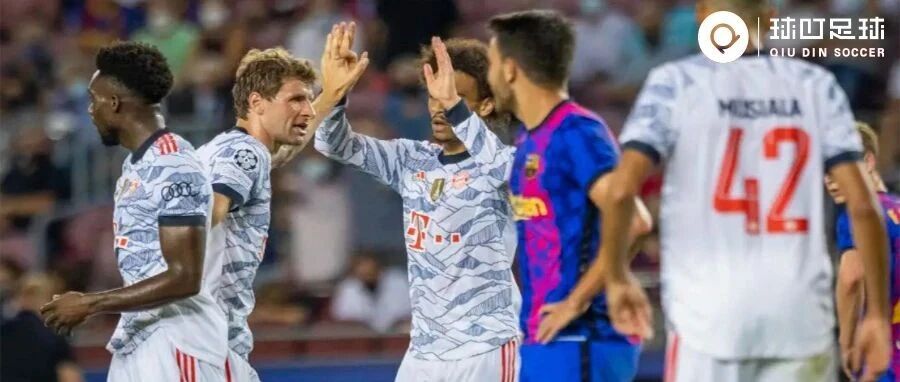 欧冠开局0-3！4万人见证巴萨又一耻辱之战，拜仁赢得太轻松