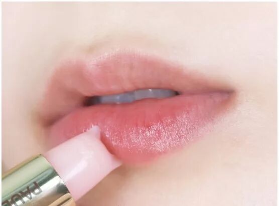 猫奴失控了 这款猫咪口红实在是萌炸了 小也香水 微信公众号文章阅读 Wemp