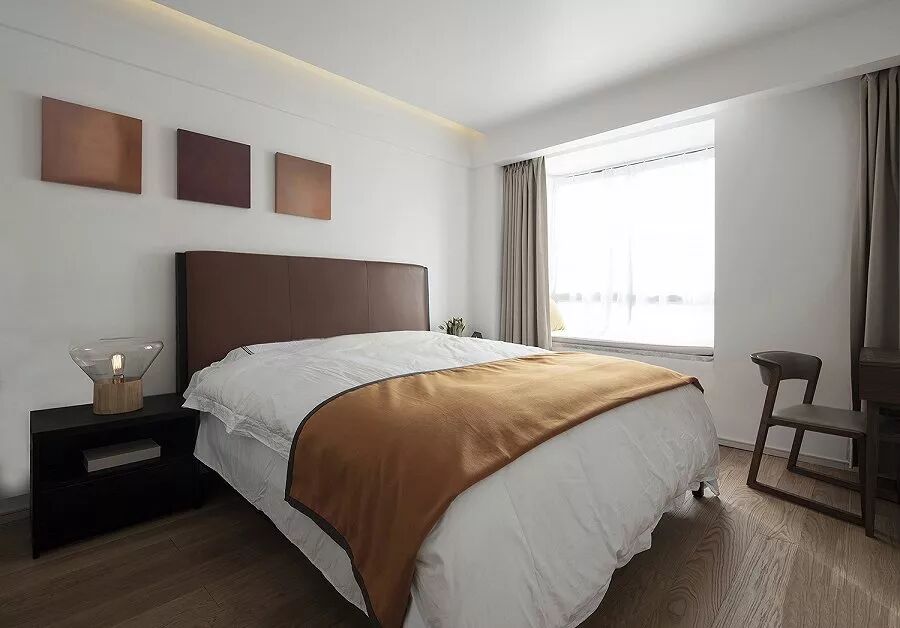 110平现代简约风，客厅通透明亮，餐厅装修很漂亮！