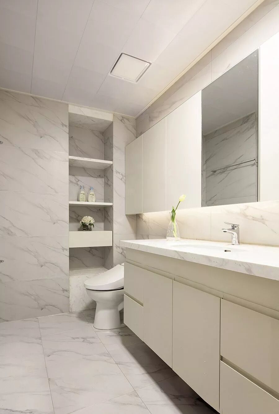 110平现代简约风，客厅通透明亮，餐厅装修很漂亮！