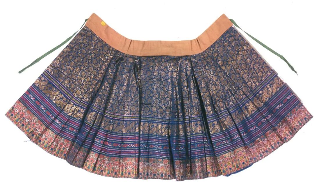 藏在诗词里的汉服马面裙