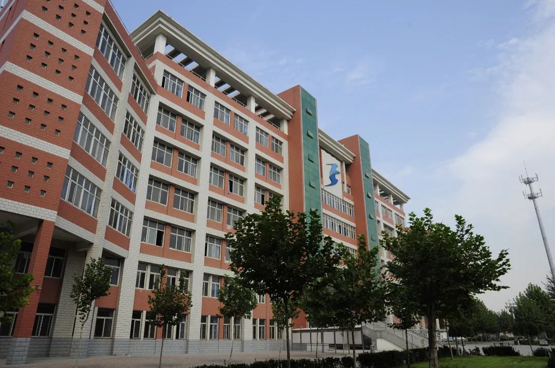 欢迎报考河北工程技术学院