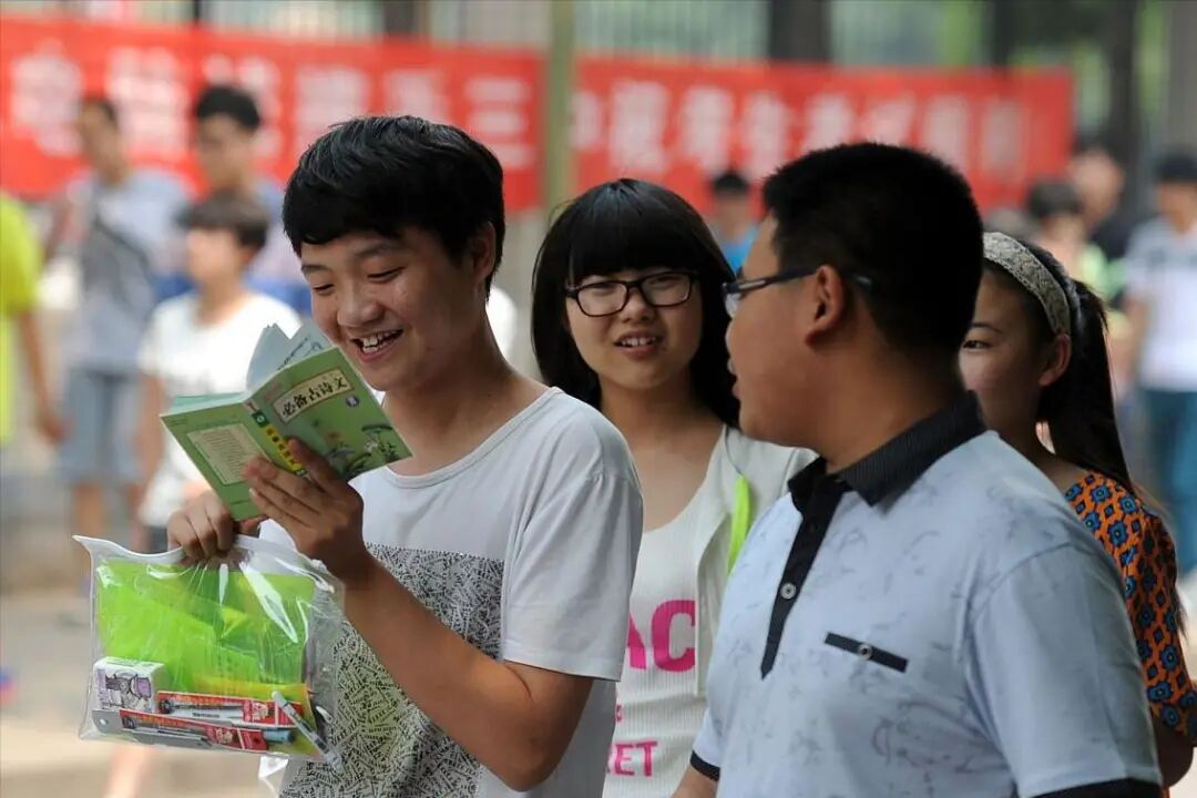 堂姐儿子的儿子叫我什么_堂姐儿子是侄子吗_堂姐的儿子我叫他什么