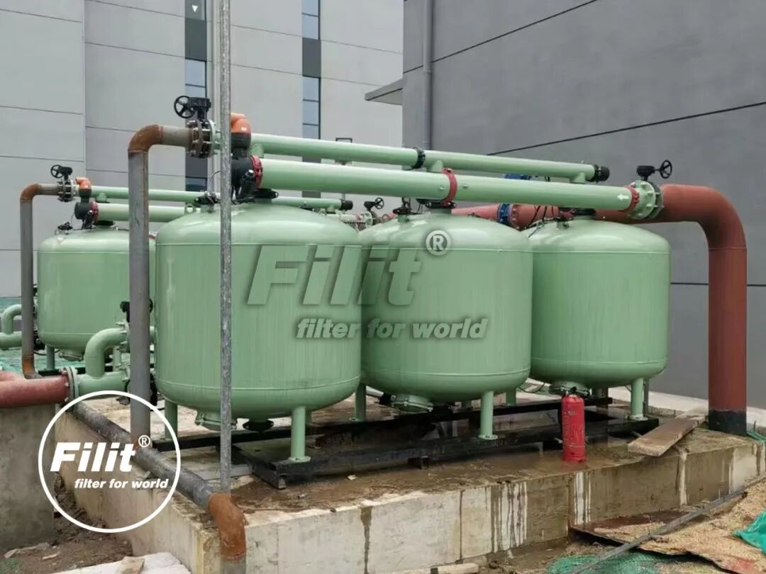 淺層介質(zhì)過(guò)濾器現(xiàn)場(chǎng)實(shí)拍圖 (12).jpg